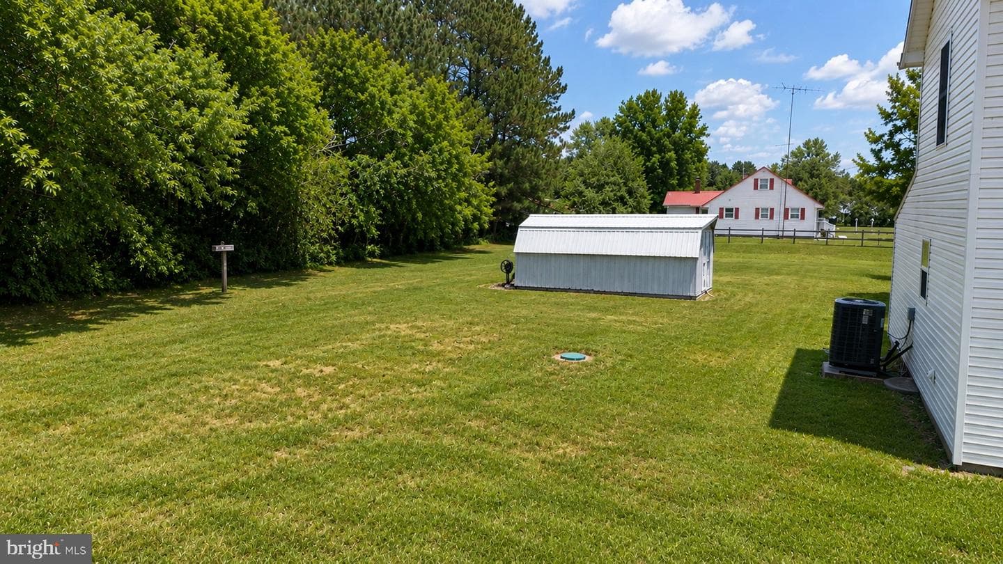 413 Railroad Avenue photo 29