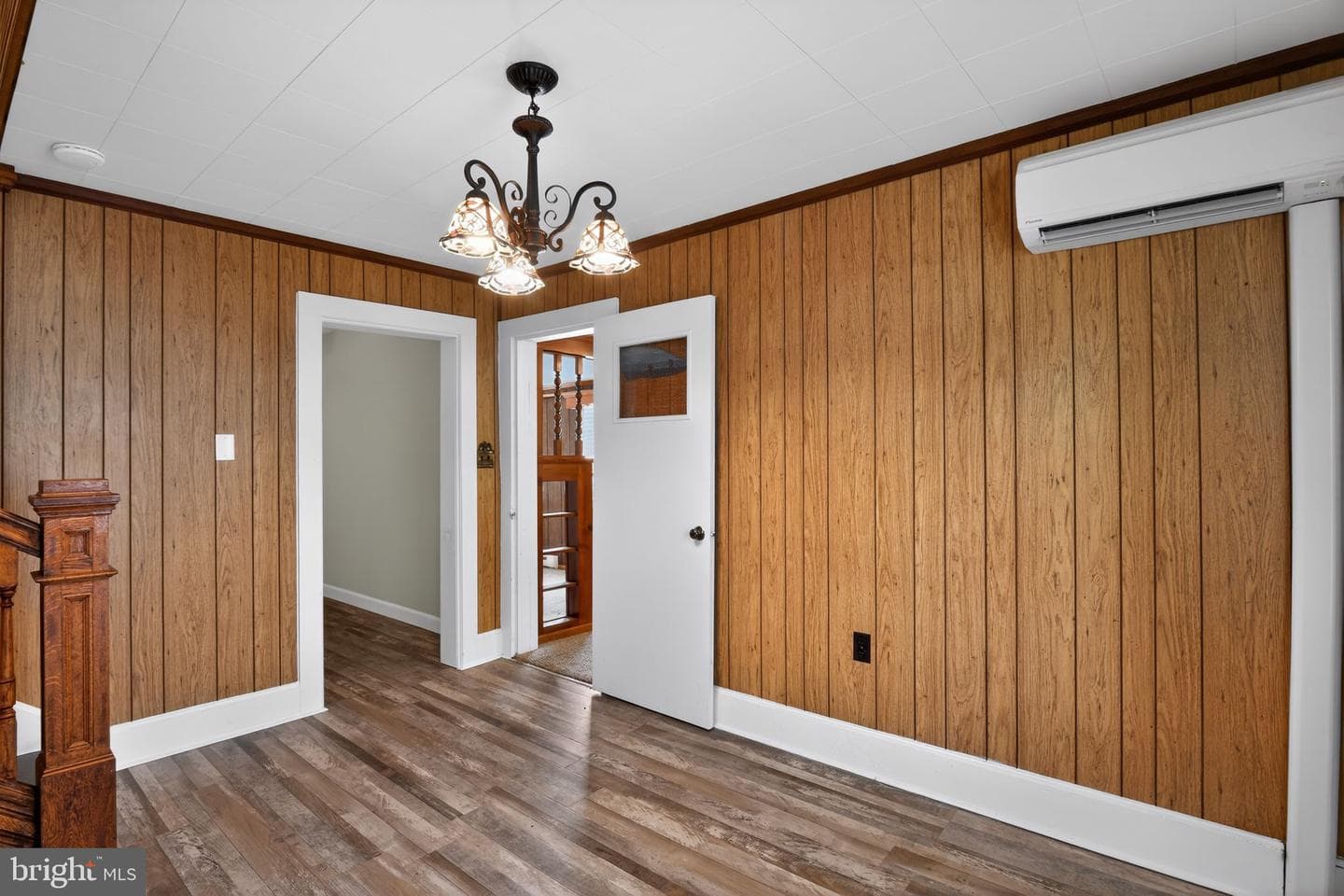 111 E Lillian Street photo 3