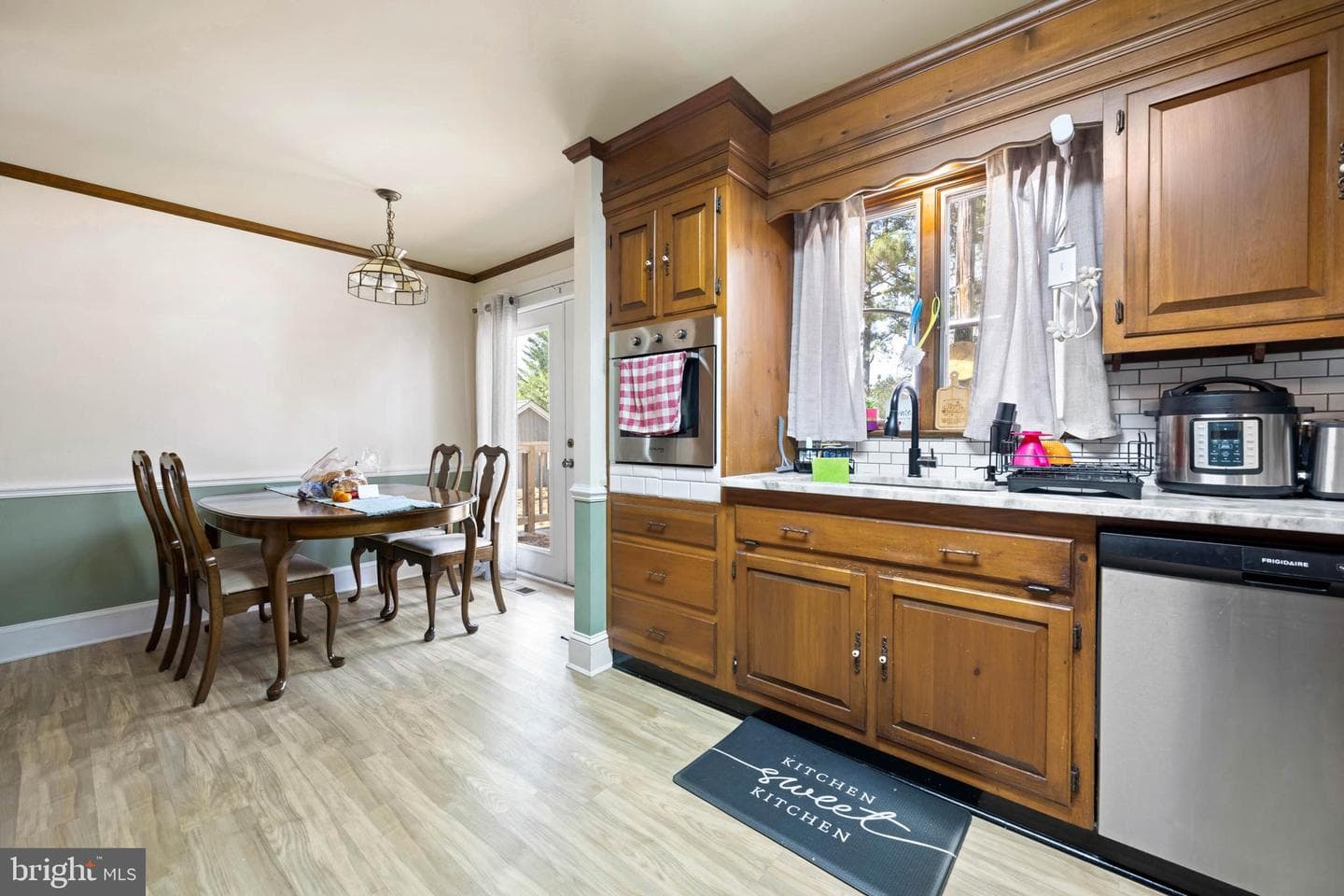 27504 Riverside Drive photo 4