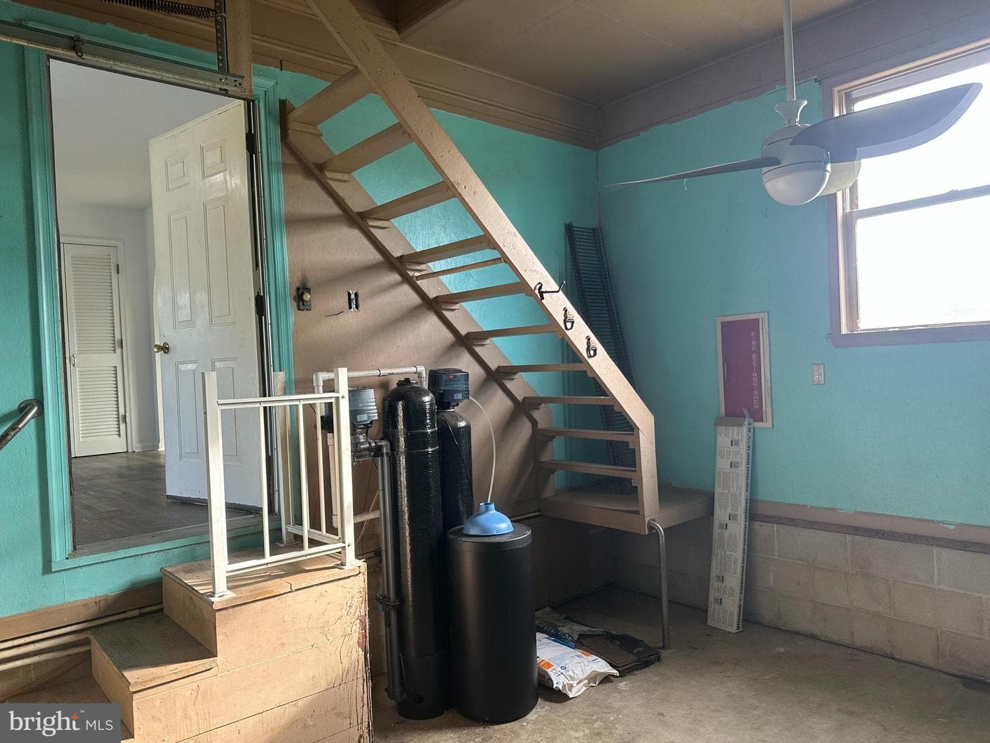 3270 Whitehaven Road photo 23