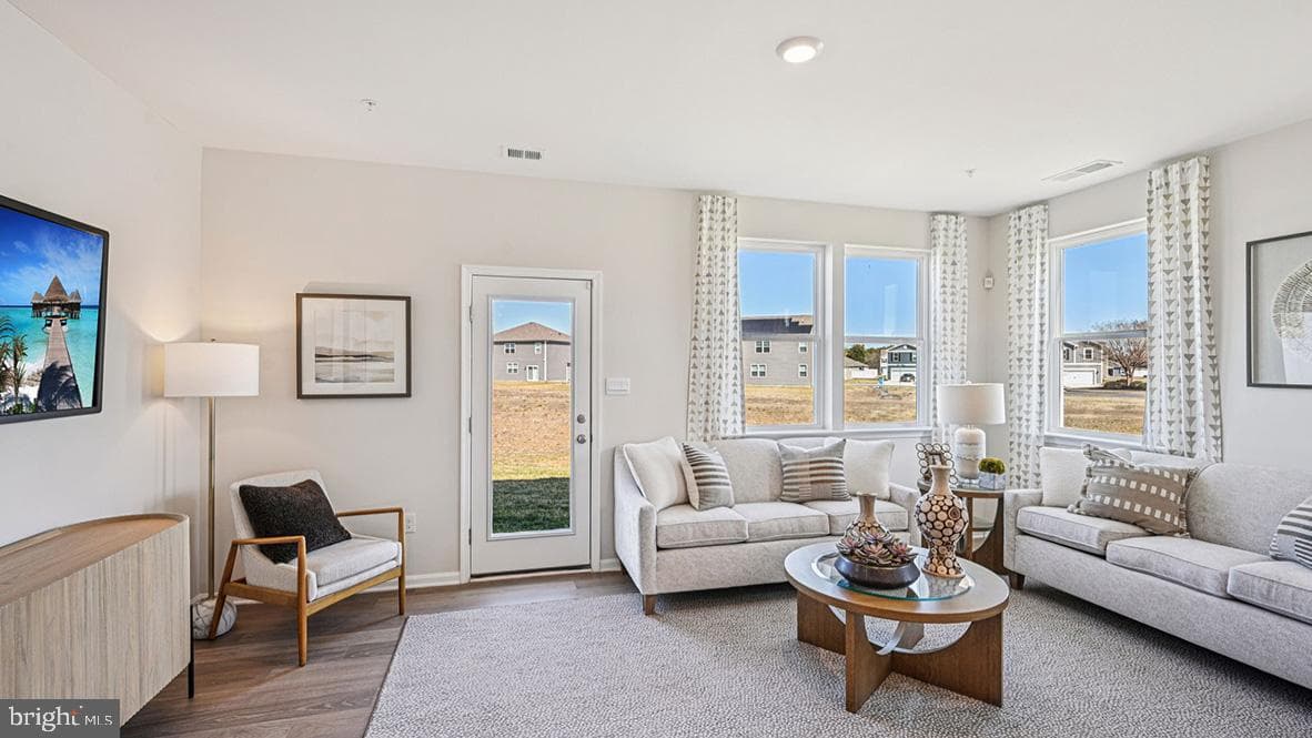 1321 Sugarplum Lane photo 4
