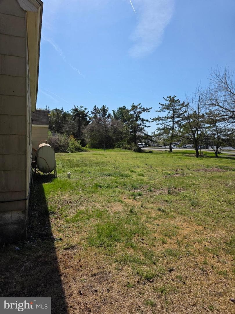 216 Phillip Morris Drive photo 11