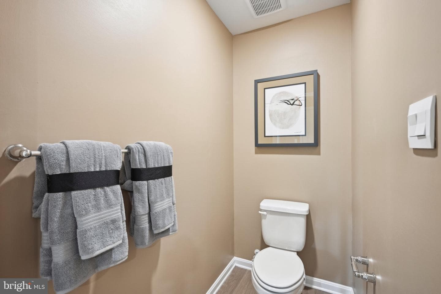 1158 Wintermead Loop photo 29