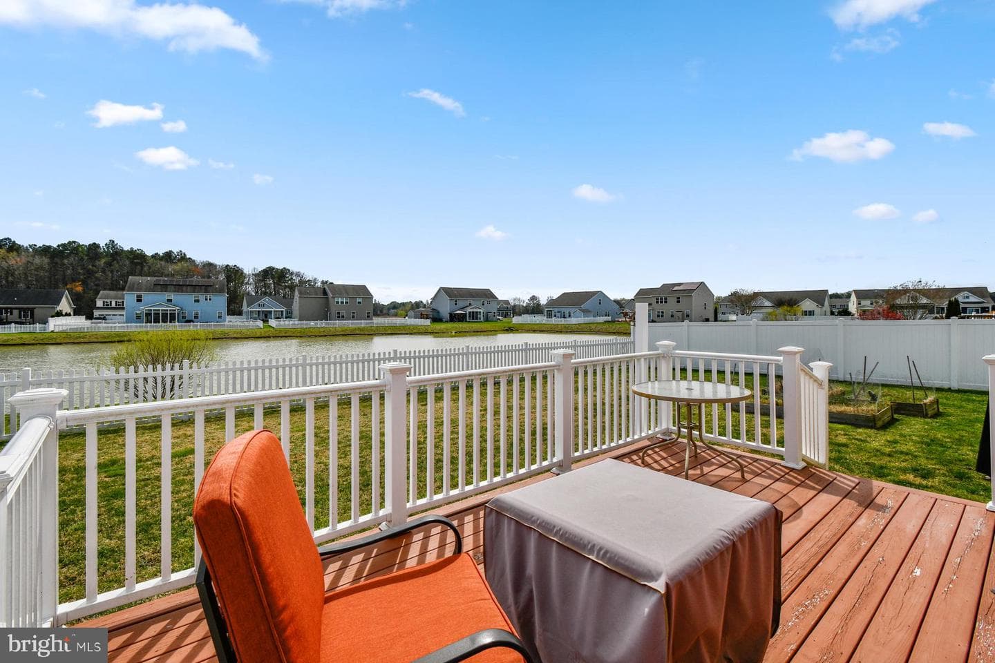 30717 Hawks Way photo 2