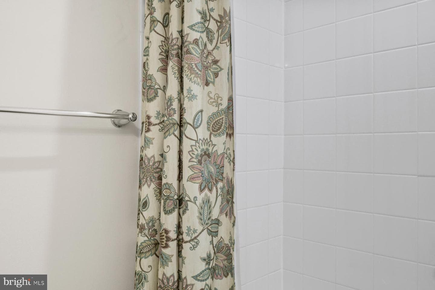 30717 Hawks Way photo 39