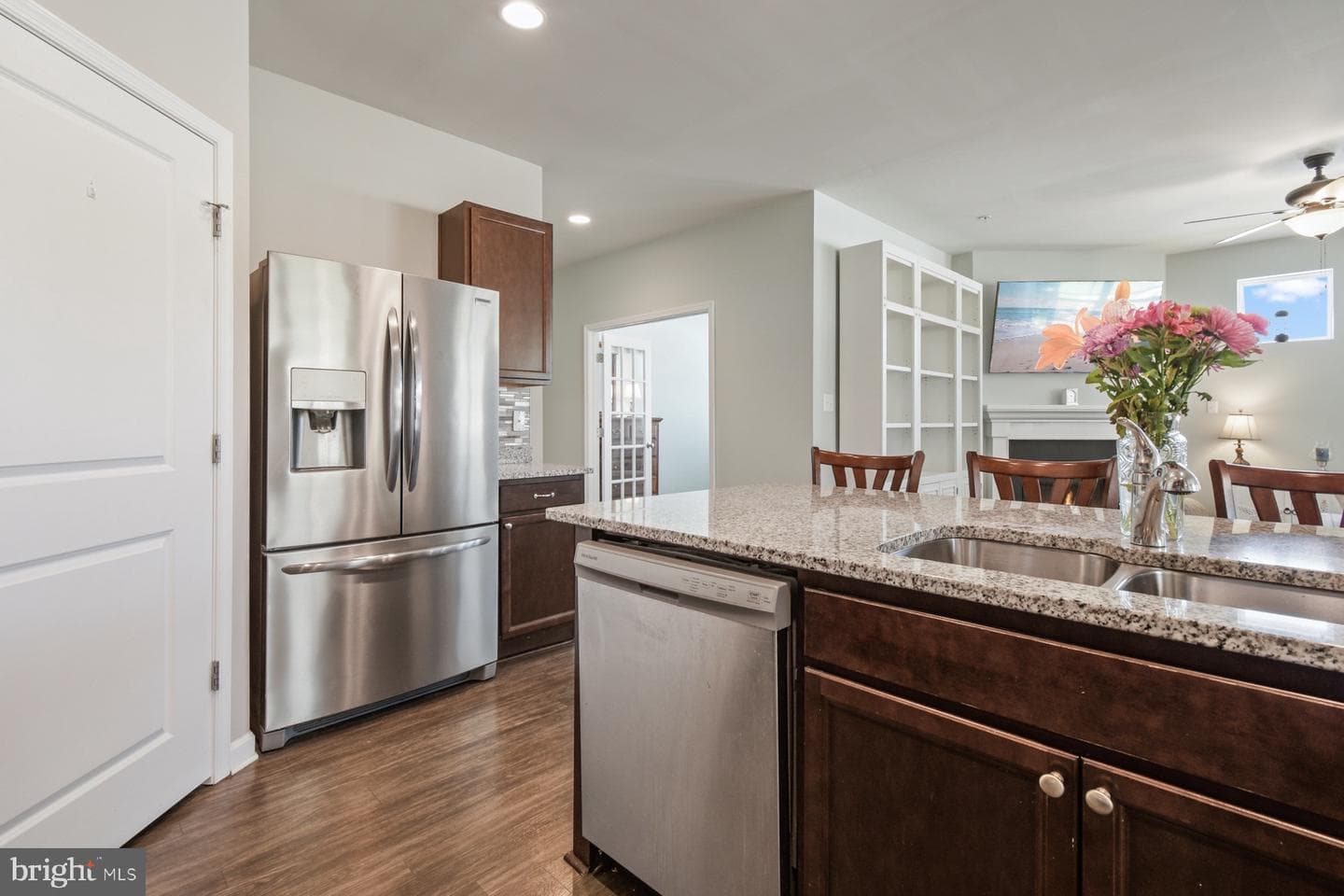 415 Twin Creeks Drive photo 3