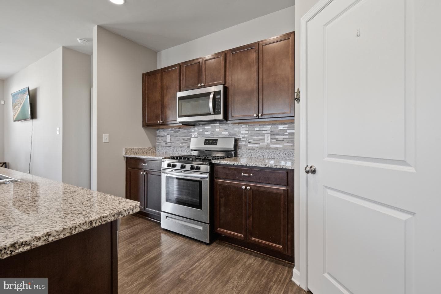 415 Twin Creeks Drive photo 4