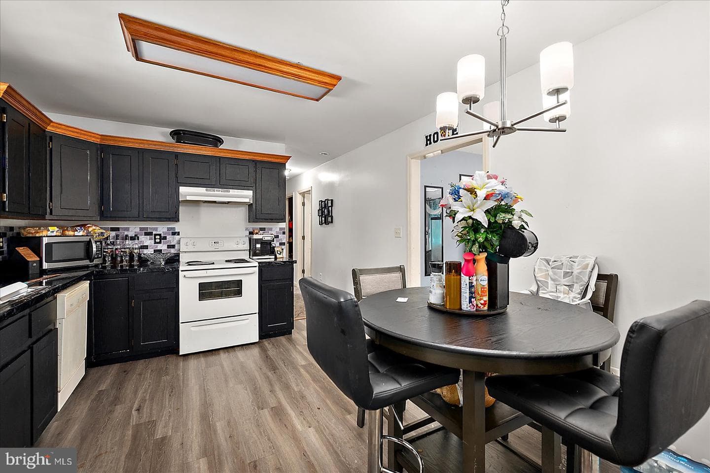 201 Glen Avenue photo 14