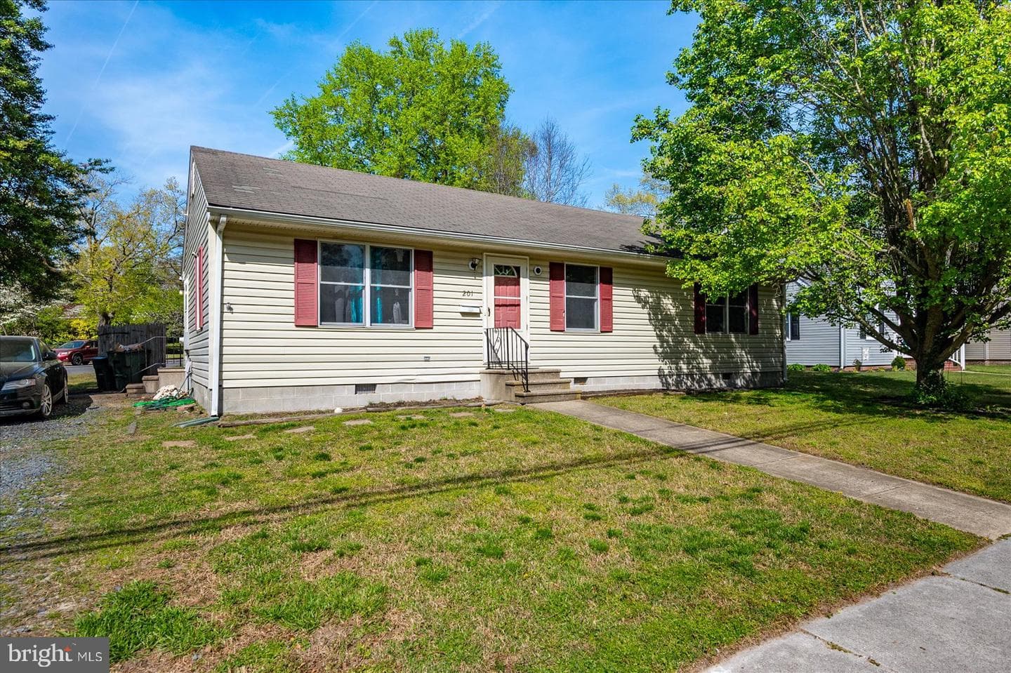 201 Glen Avenue photo 3