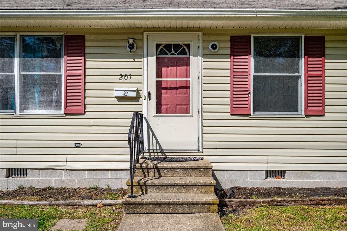201 Glen Avenue photo 4