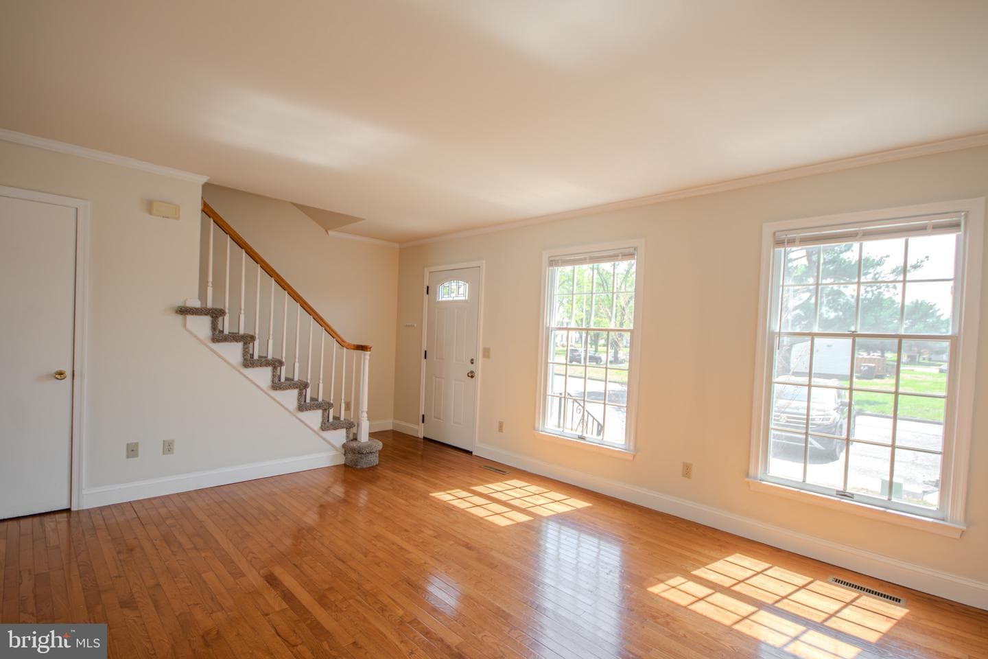 856 Beaglin Park Drive photo 6