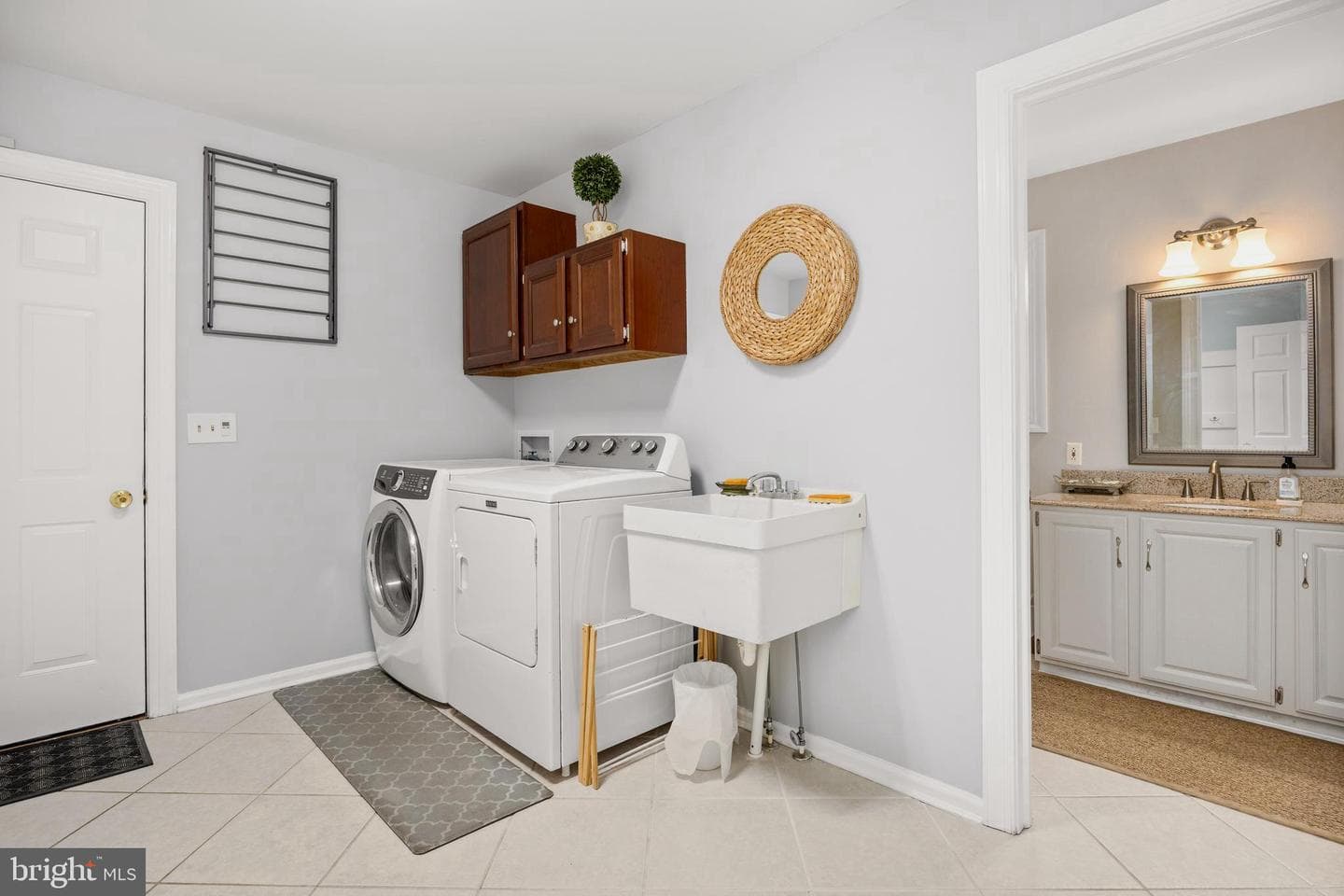 5490 Royal Mile Boulevard photo 34