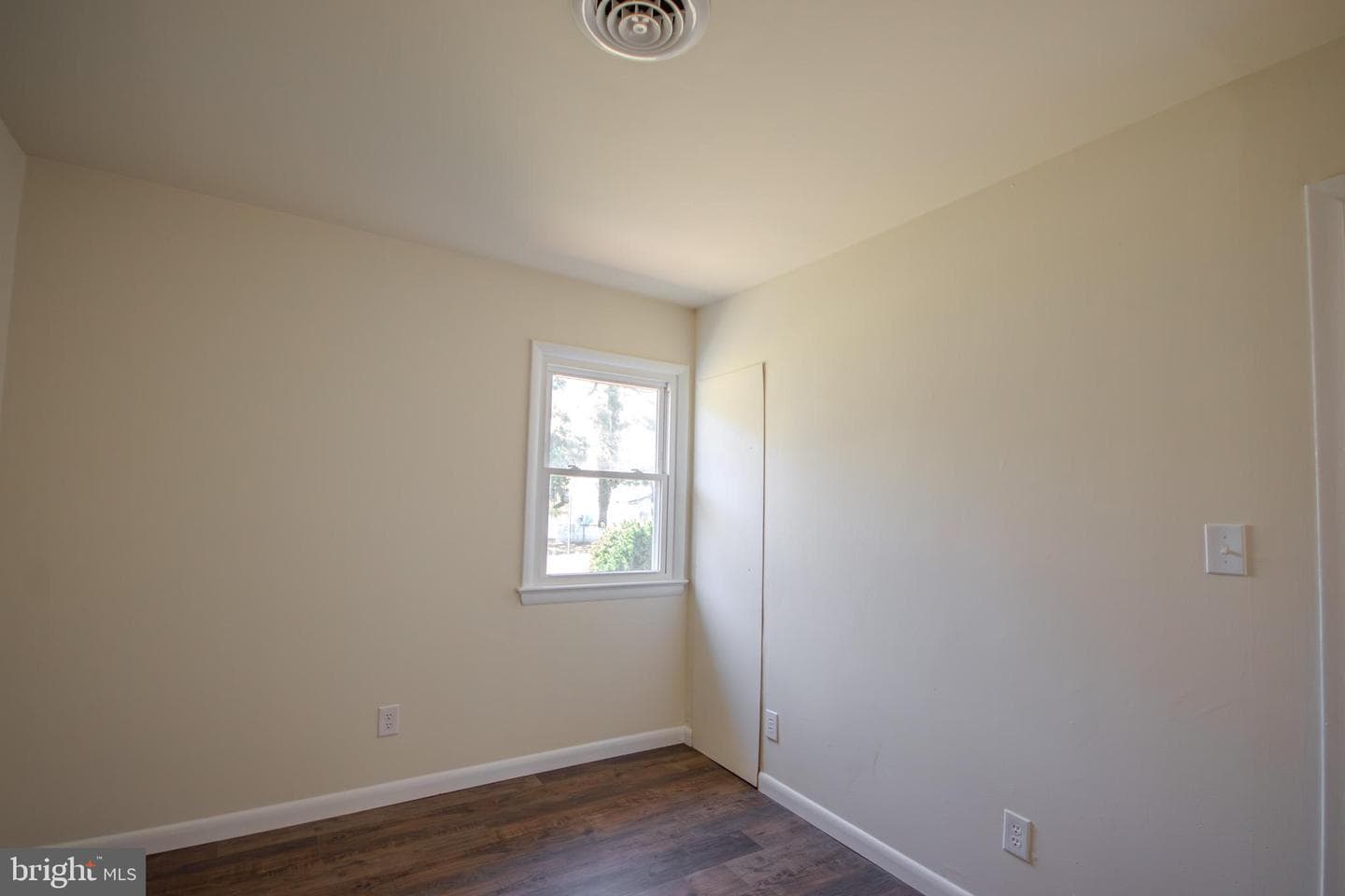 27520 Log Cabin Road photo 13