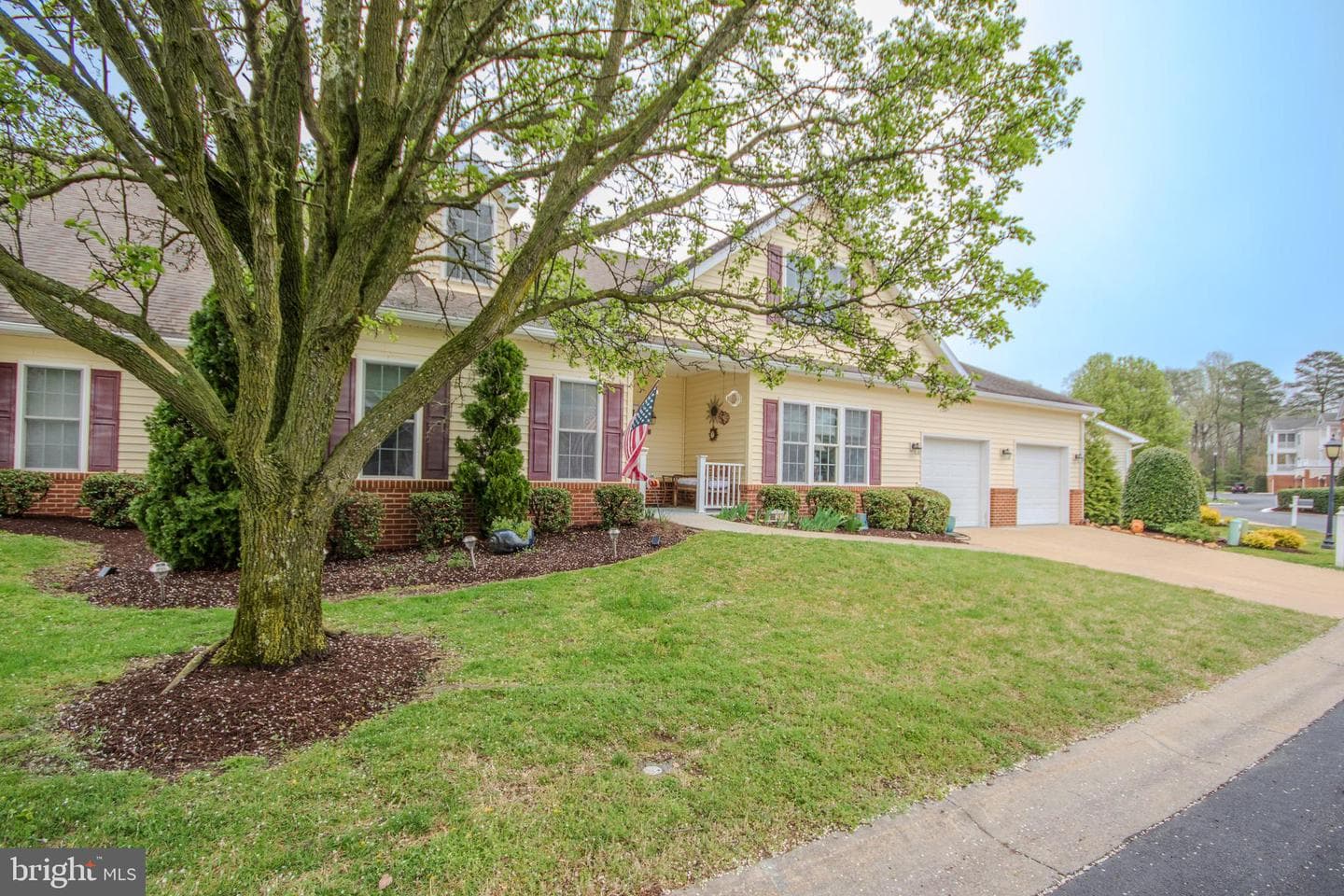922 Winding Way photo 3