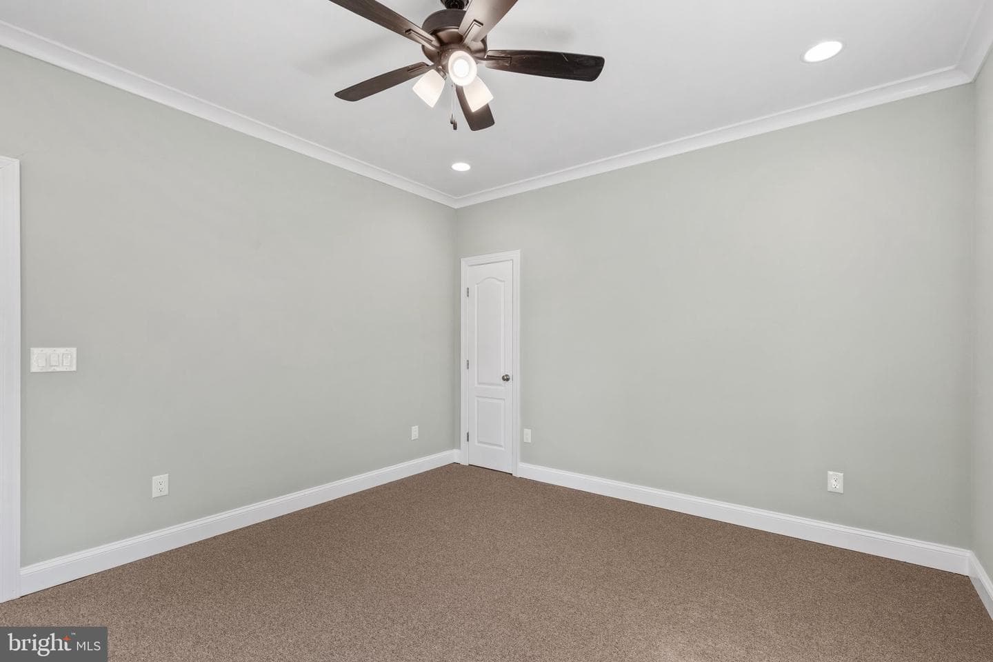 1107 Mineola Avenue photo 25