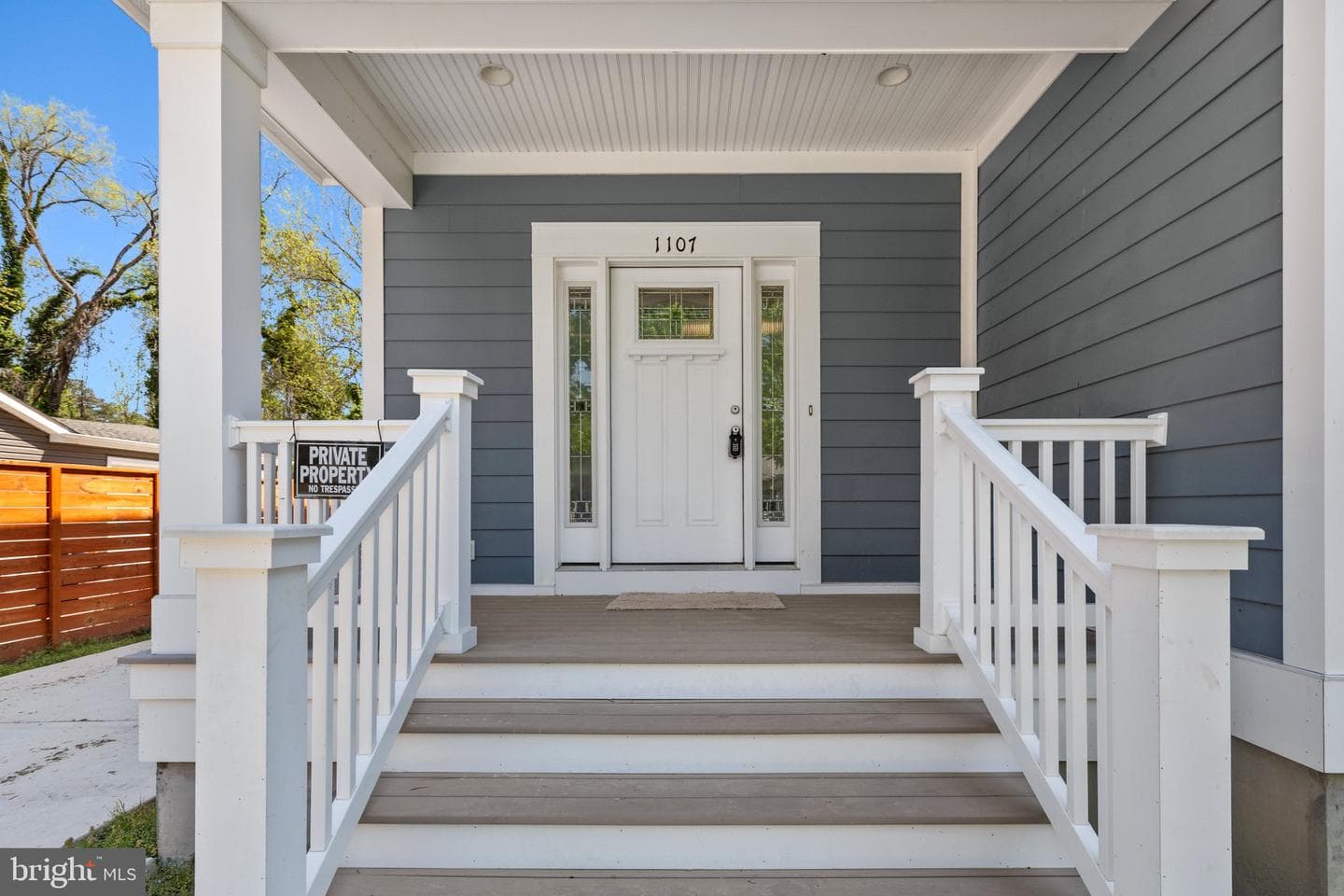 1107 Mineola Avenue photo 7