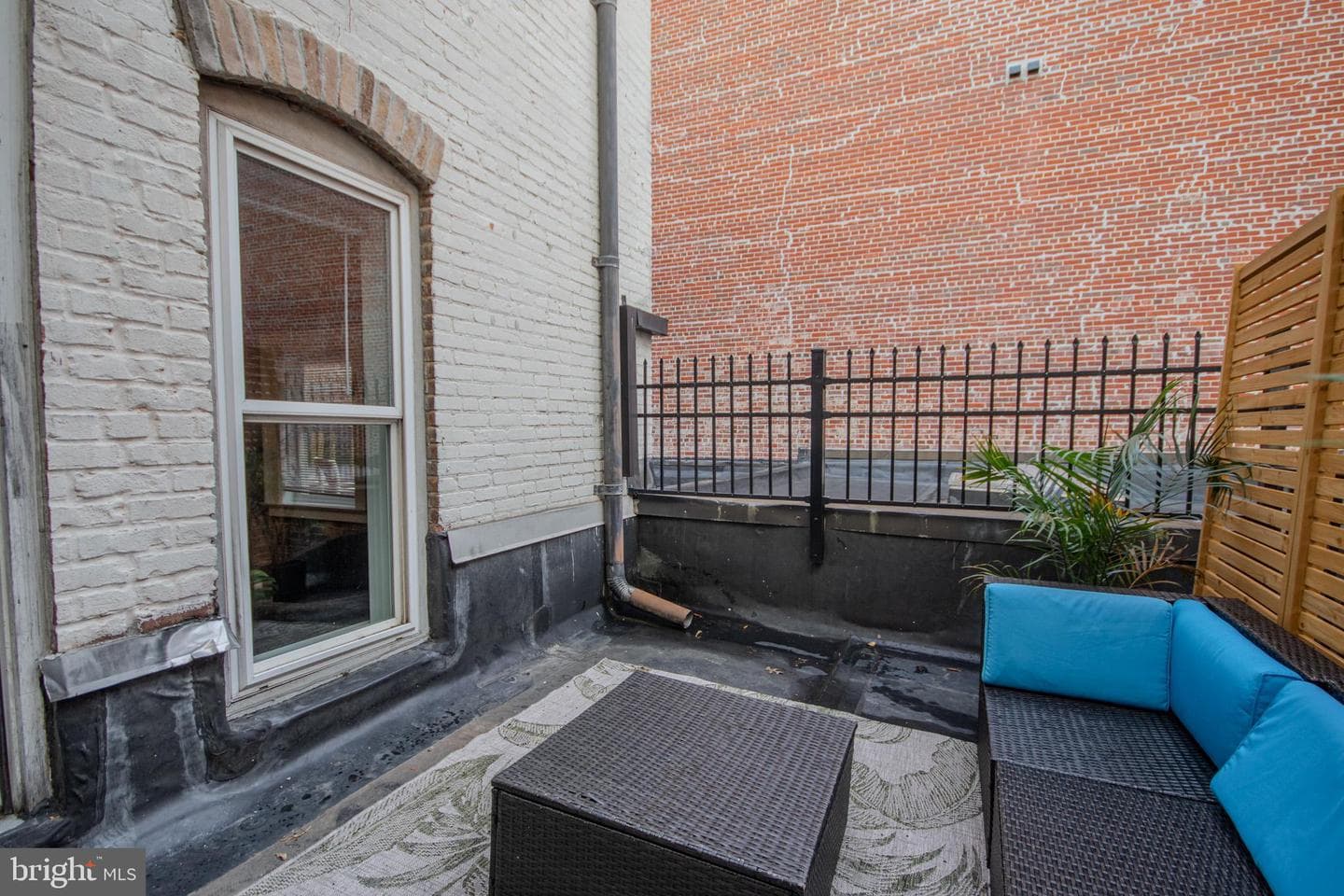 224 W Main St-202 #202 photo 13