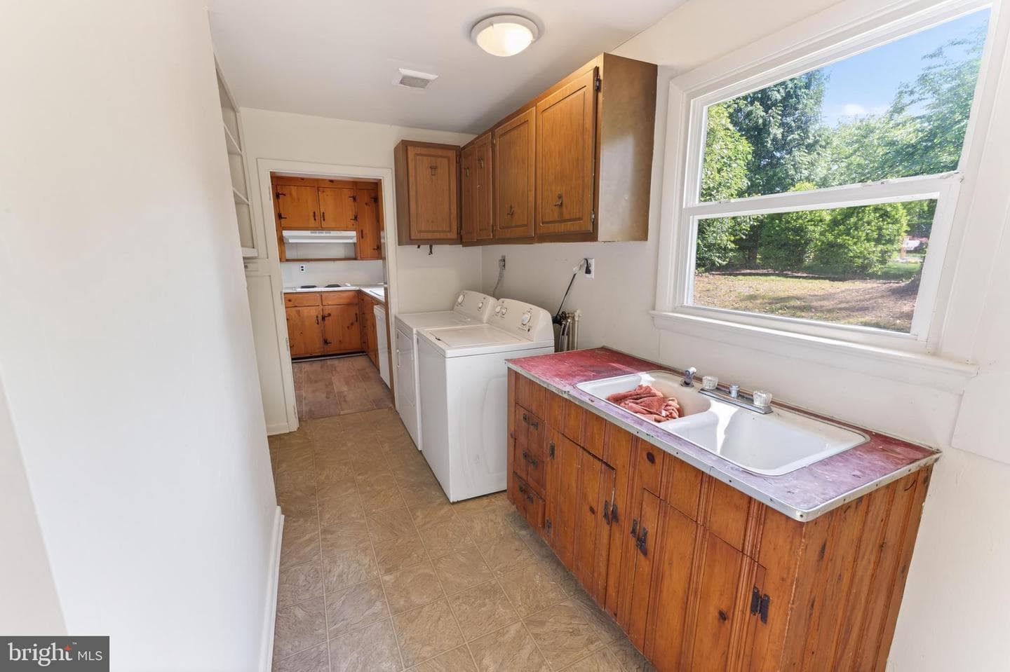 28266 Riverside Drive photo 21