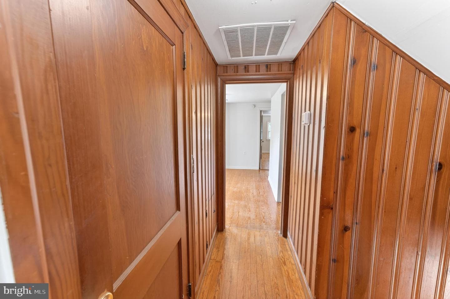 28266 Riverside Drive photo 33