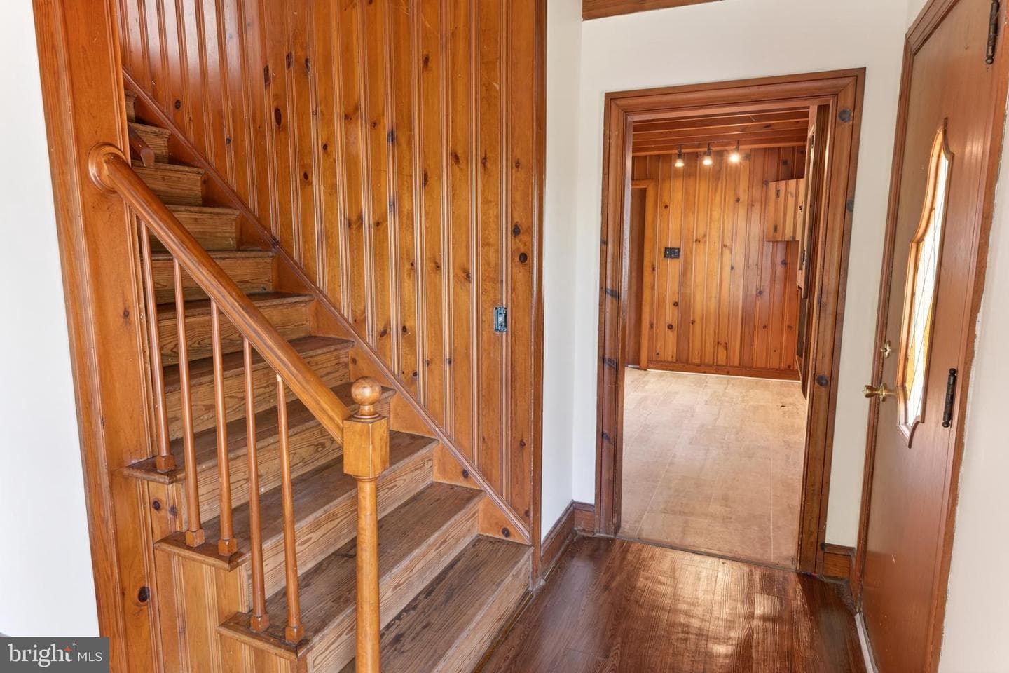 28266 Riverside Drive photo 6