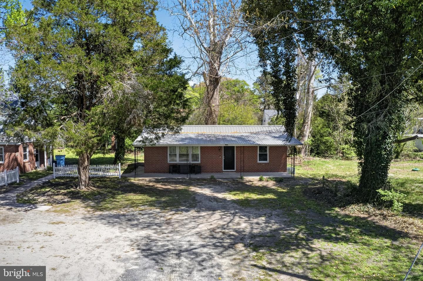 28266 Riverside Drive photo 76
