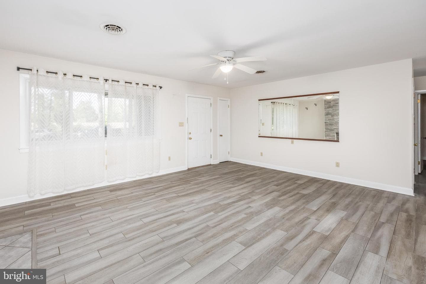 731 Richwil Drive photo 9