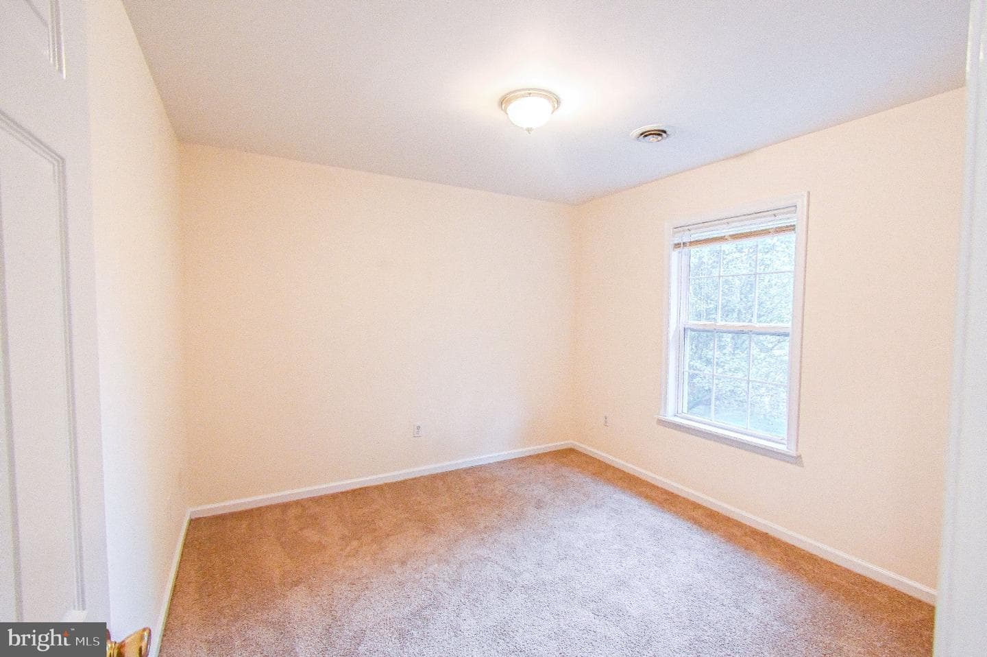 1004 Granite Court photo 12