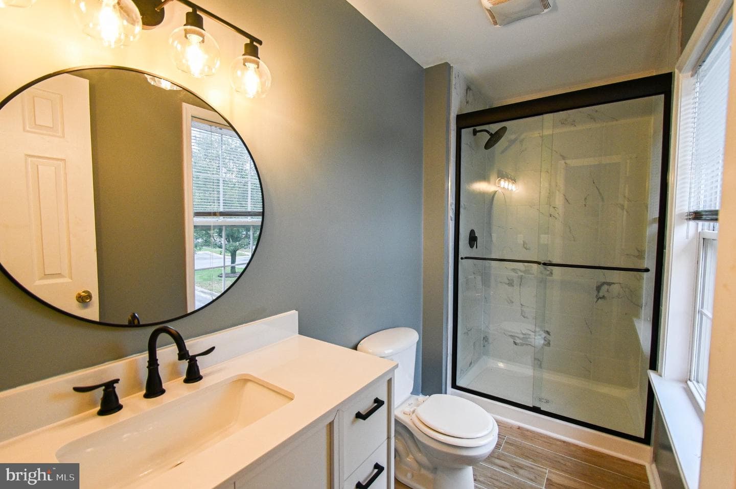1004 Granite Court photo 8