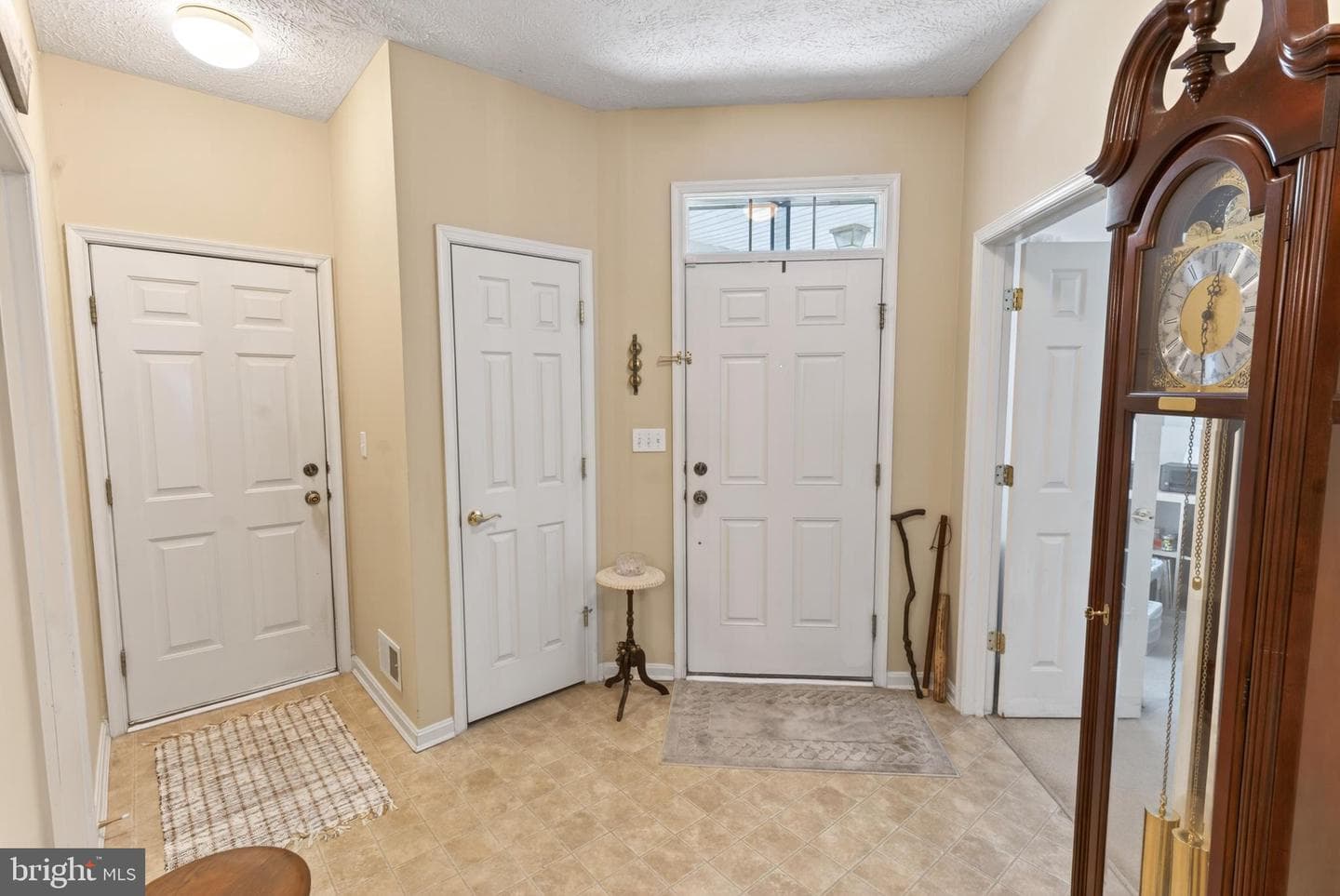 9008 Executive Club Drive photo 8