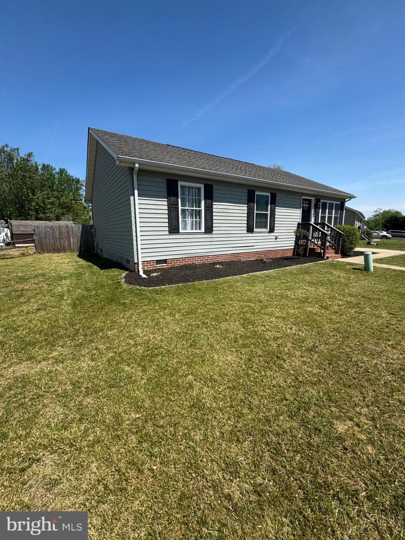 717 Ebenezer Drive photo 3