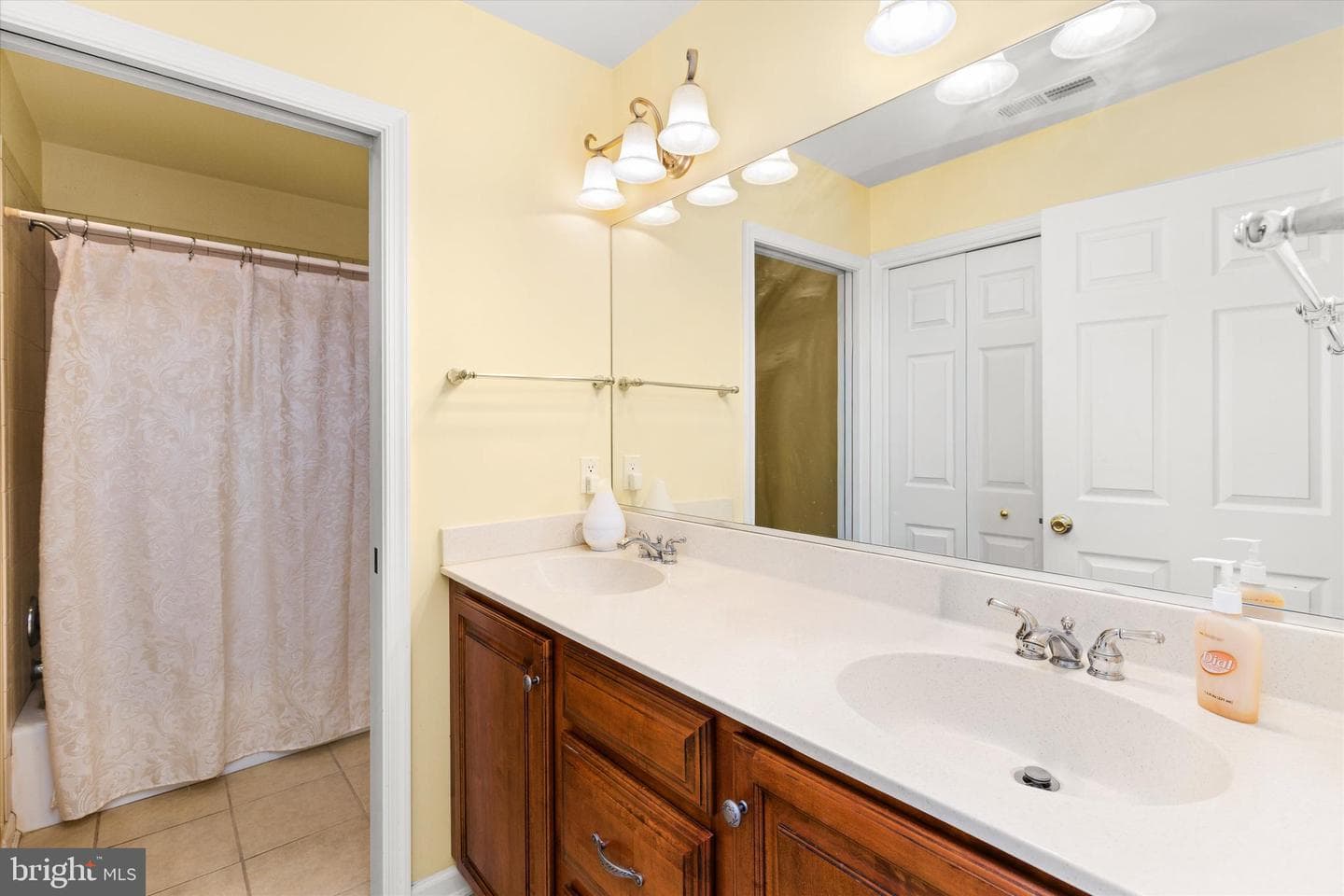 104 Hillside Drive photo 29