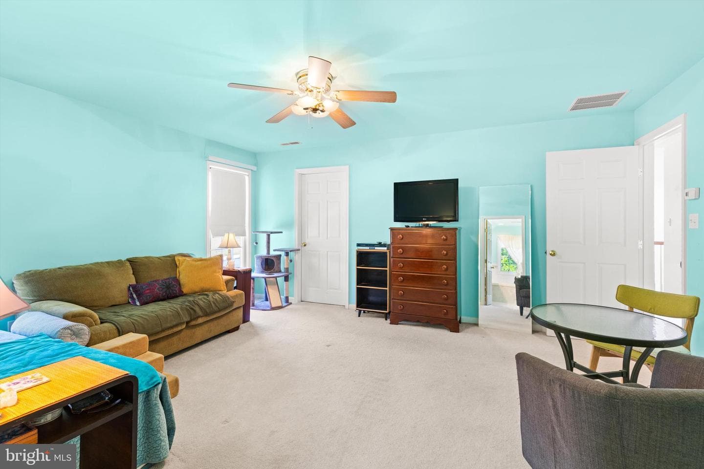 104 Hillside Drive photo 9