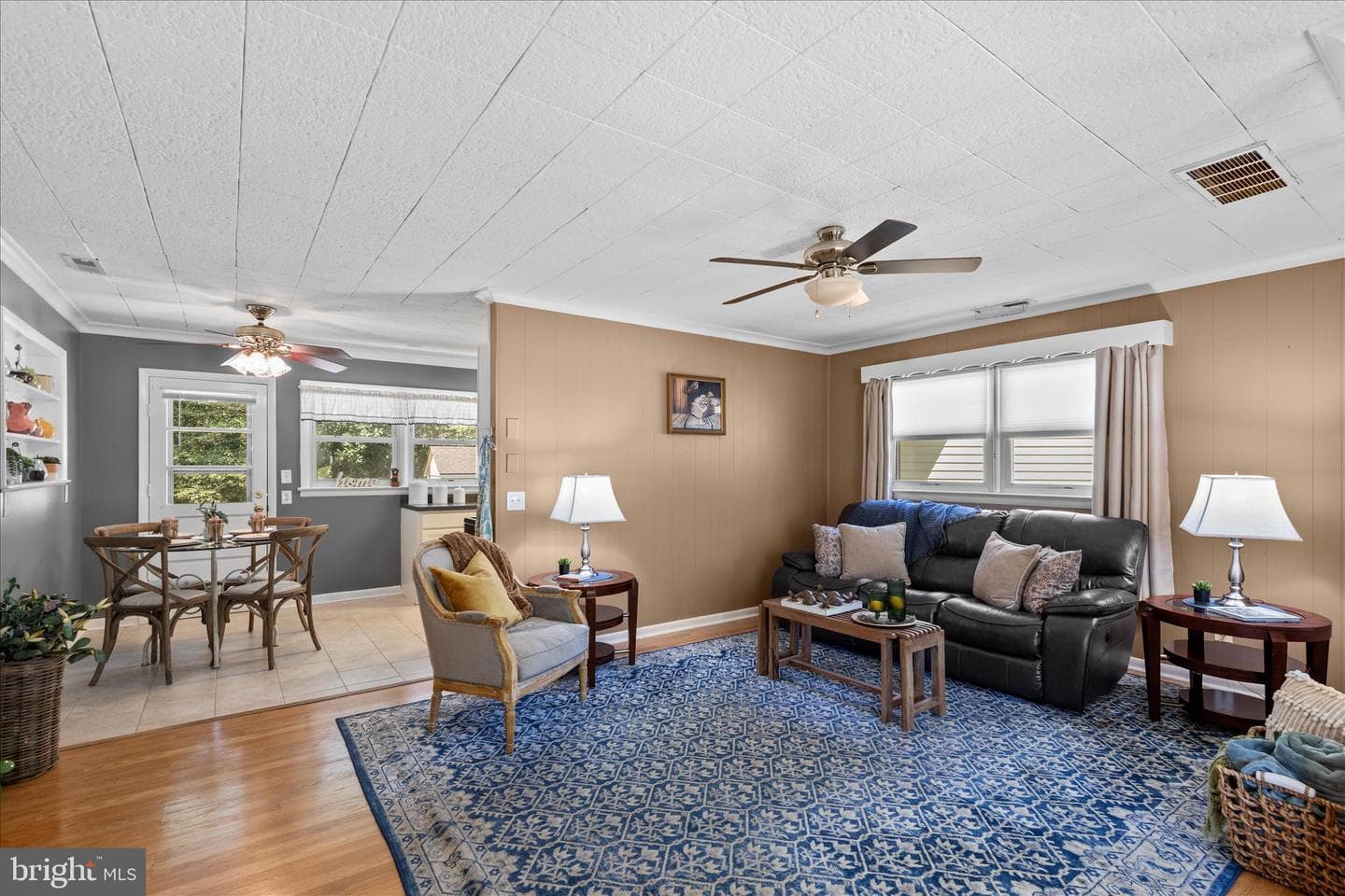 104 Oaklee Drive photo 6
