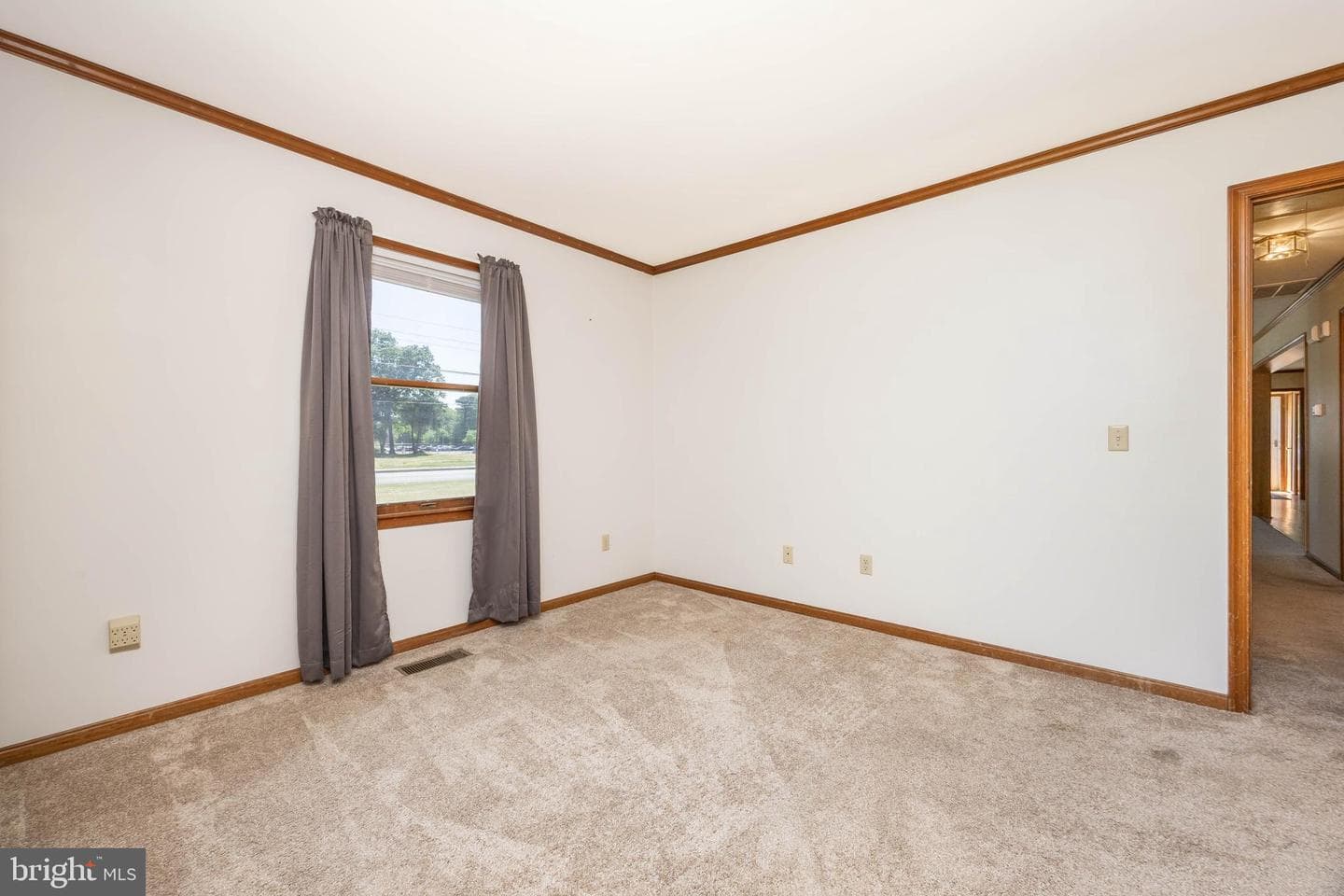 9830 Sharptown Road photo 32