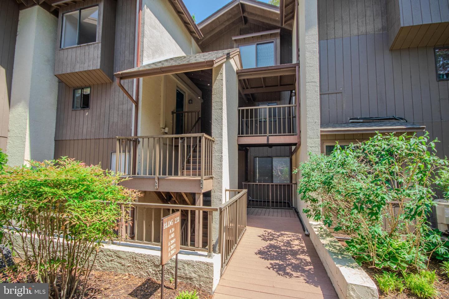 231 Canal Park Drive #a-204 photo 2