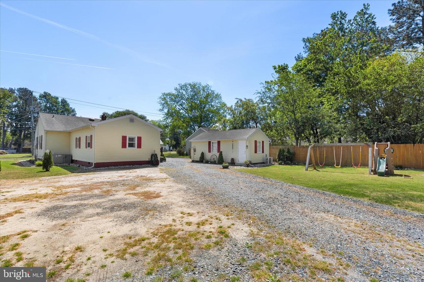 1504 S Division Street photo 36