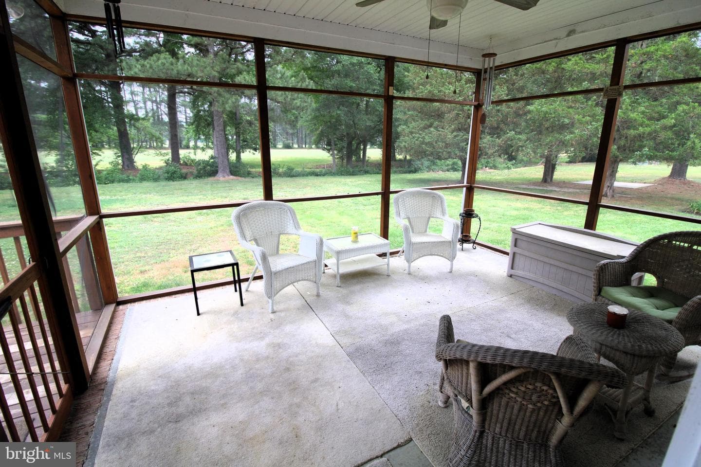25392 Club Cir photo 10