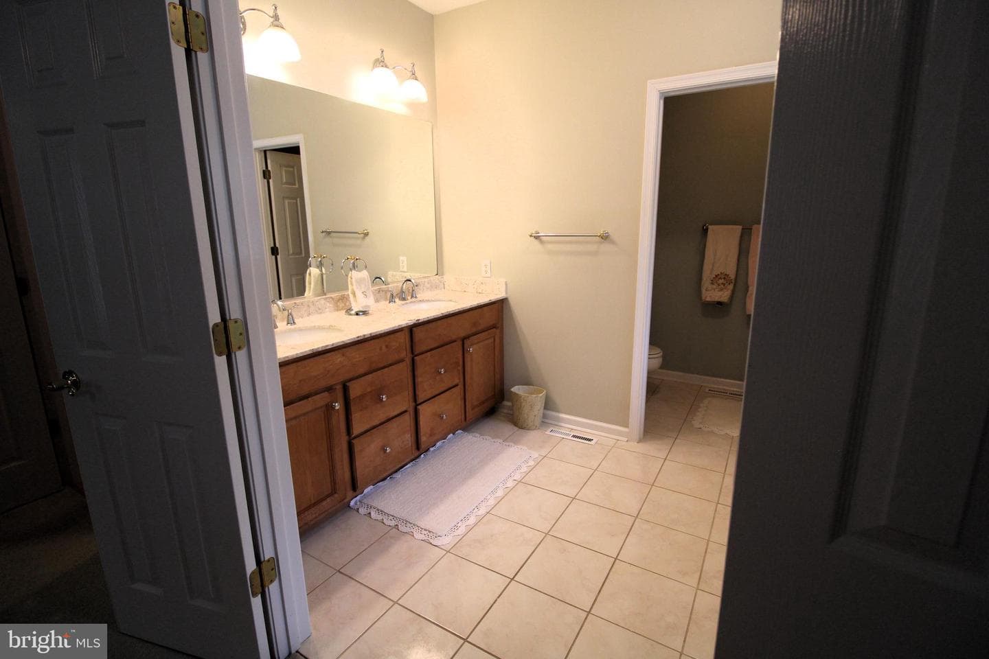 25392 Club Cir photo 13