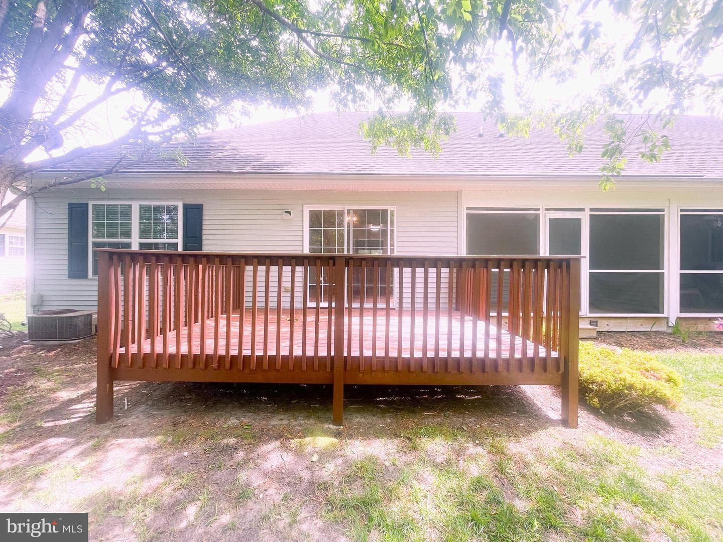 914 Sapphire Court photo 30