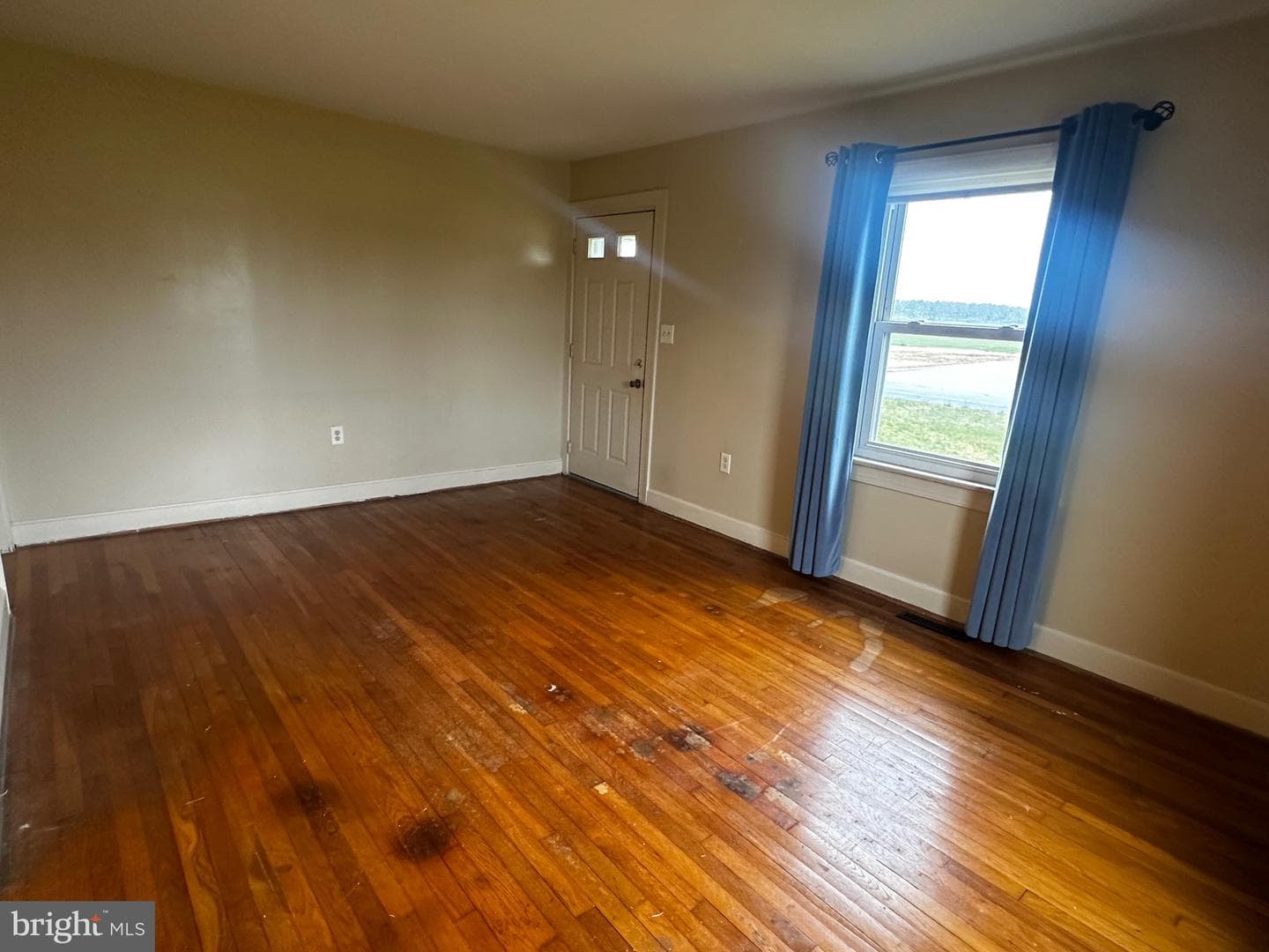 3871 Meadow Bridge Road photo 25