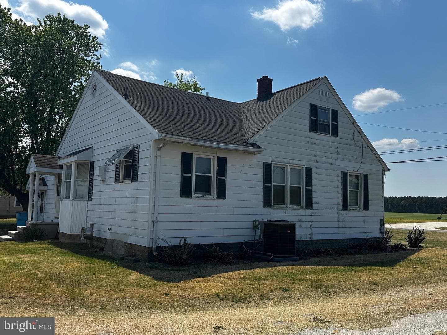 3871 Meadow Bridge Road photo 4
