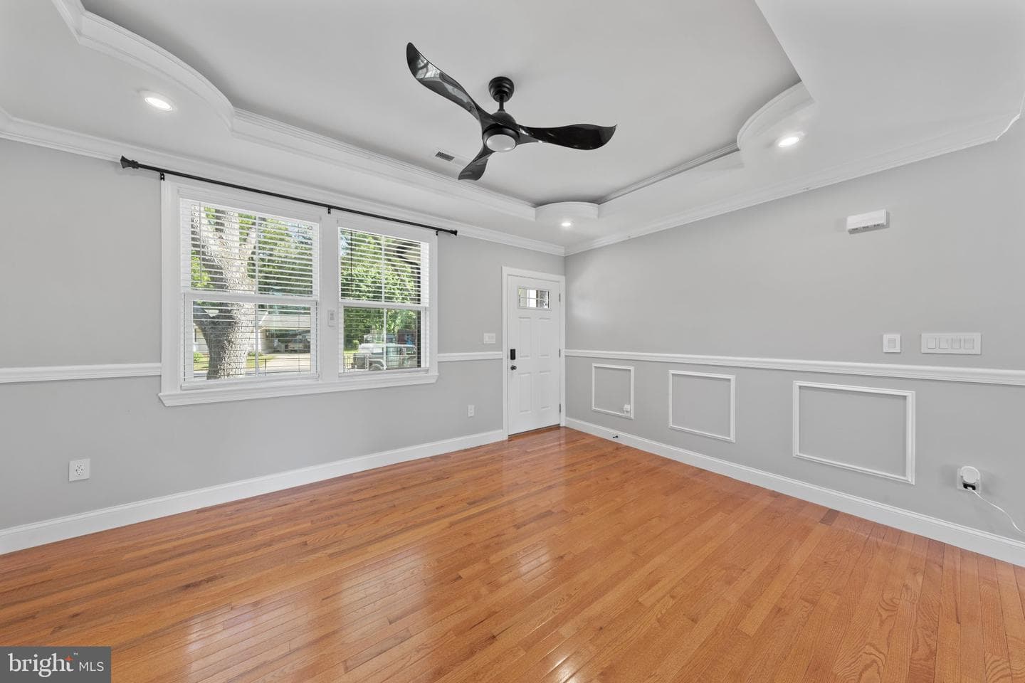 27515 Edgewood Circle photo 5