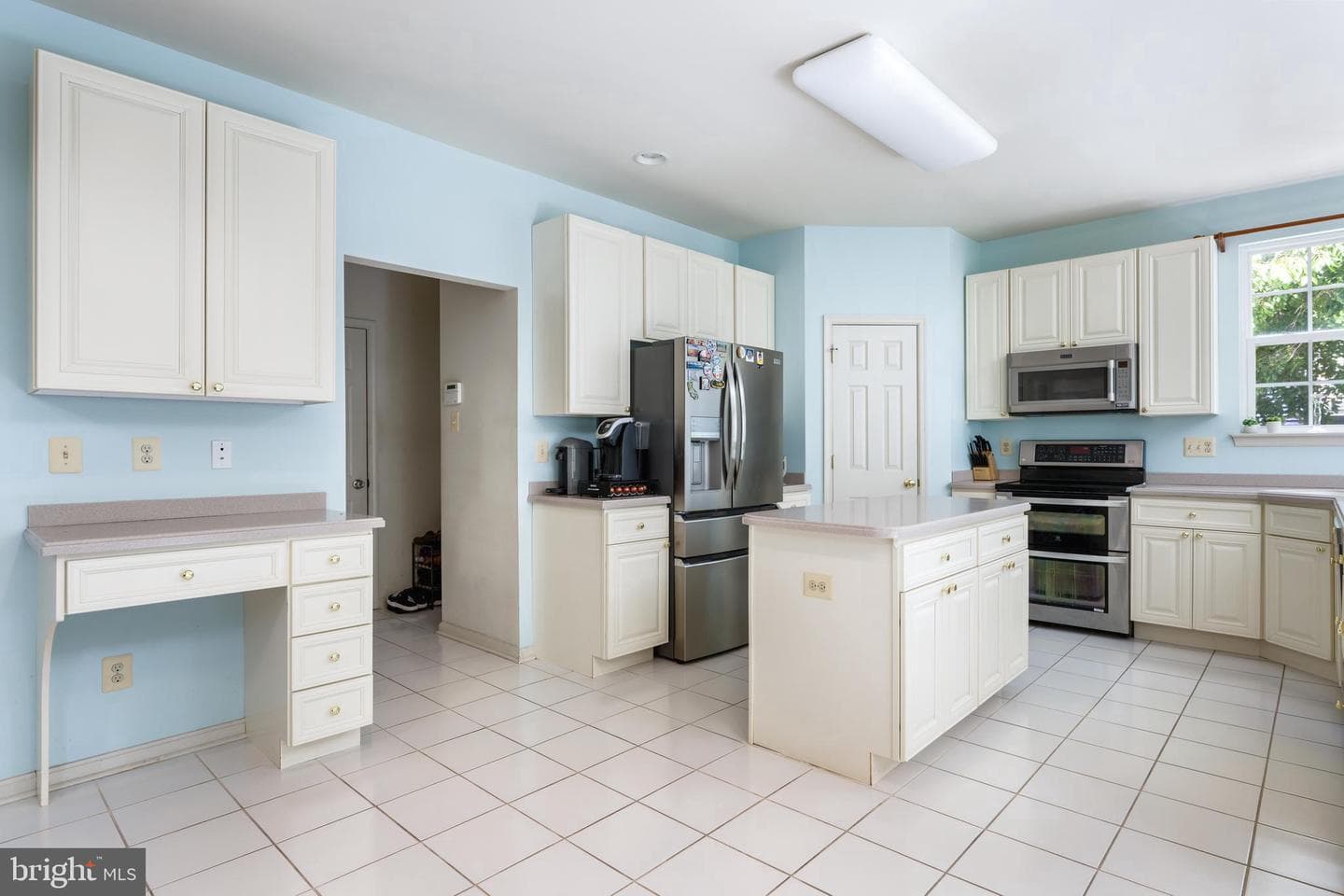 8625 Shadow Lane photo 19
