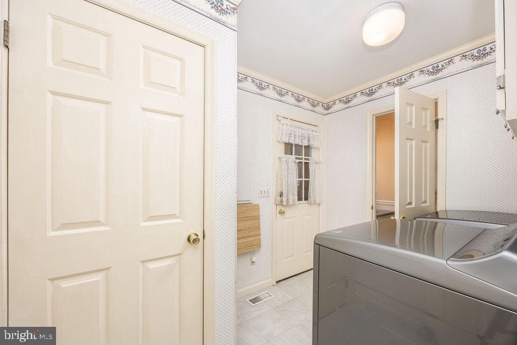 8928 Lynch Drive photo 35