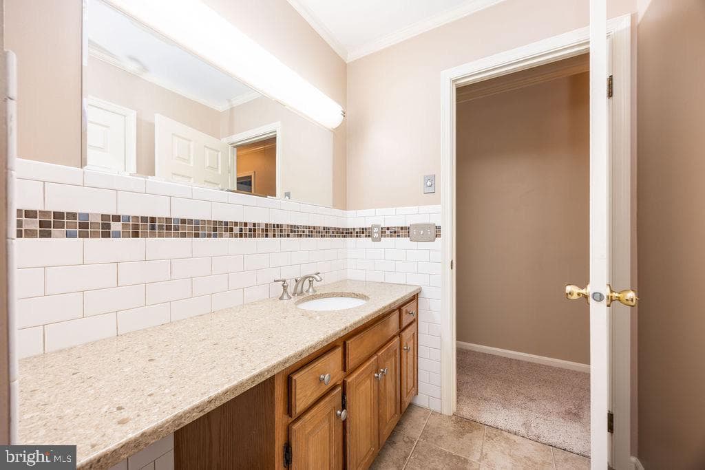 8928 Lynch Drive photo 51
