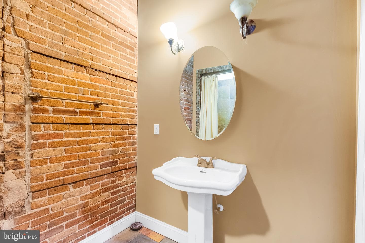 224 W Main Street #301 photo 11