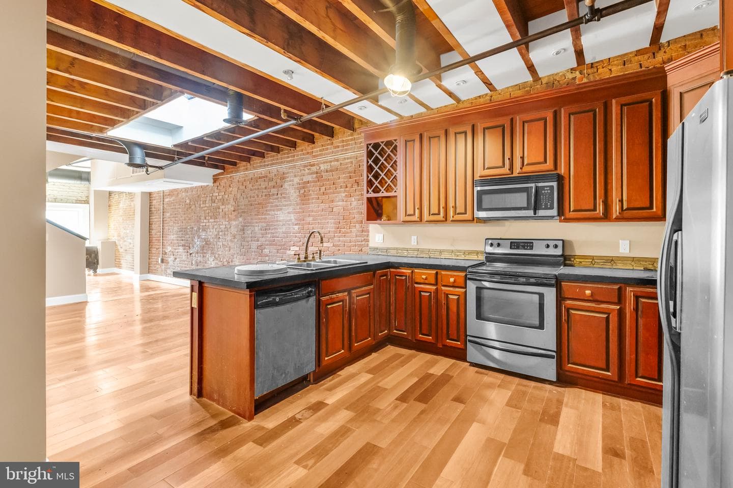 224 W Main Street #301 photo 5