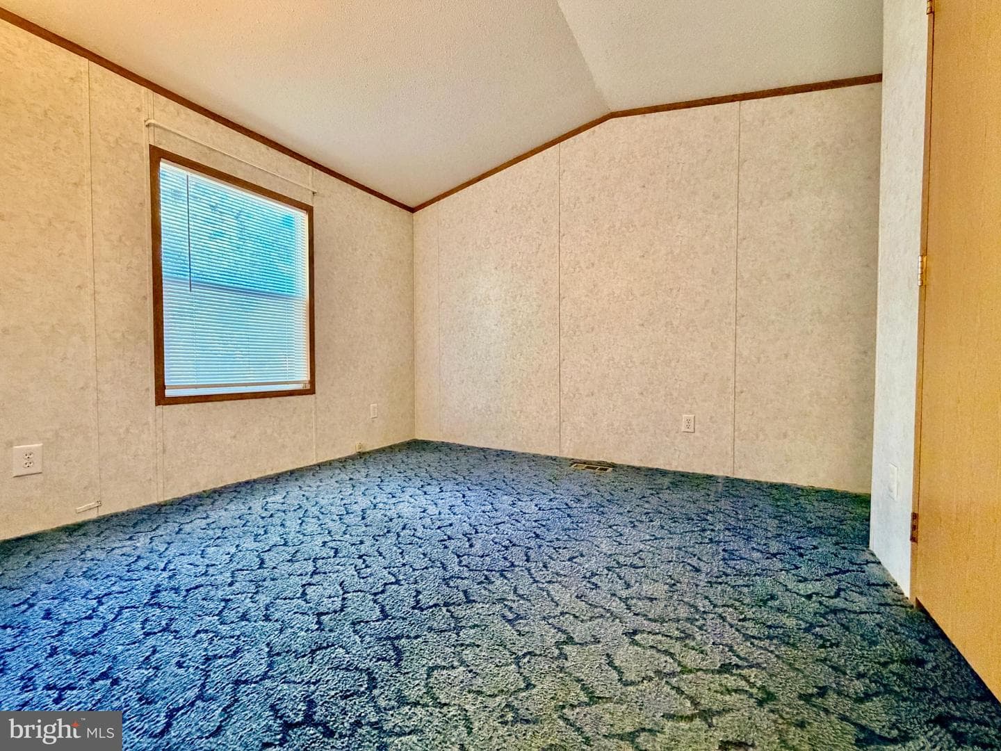 9224 Green Isle Circle photo 12