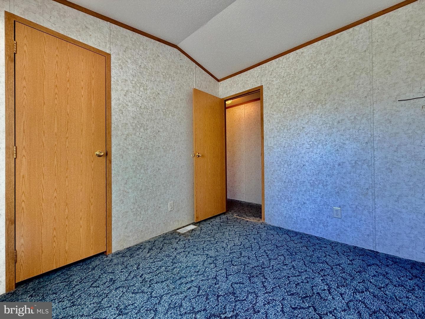 9224 Green Isle Circle photo 13