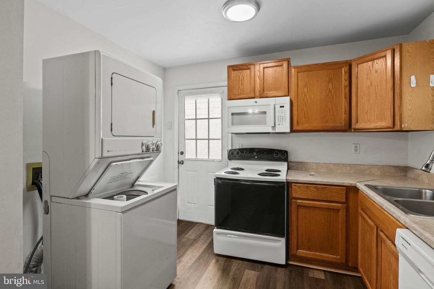 728 Jackson Street photo 14